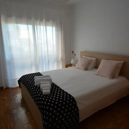Sandra Gaia Porto Apartamento